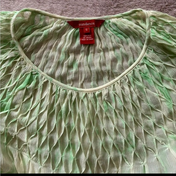 Sundance Women’s Catalog  Silk Chiffon Smocked top Blouse‎ Size Small - Picture 3 of 7